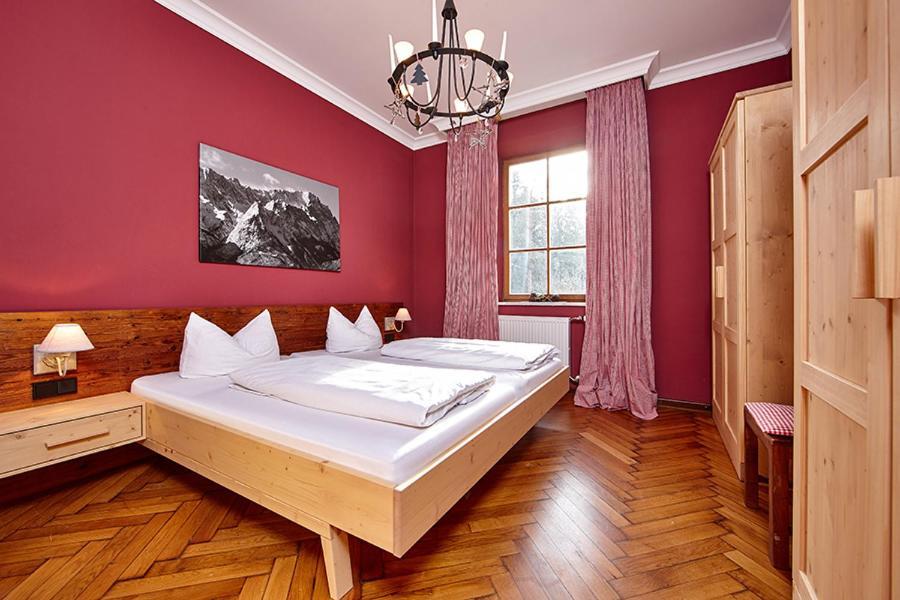 Rosenquarz Apartment Гармиш-Партенкирхен Екстериор снимка