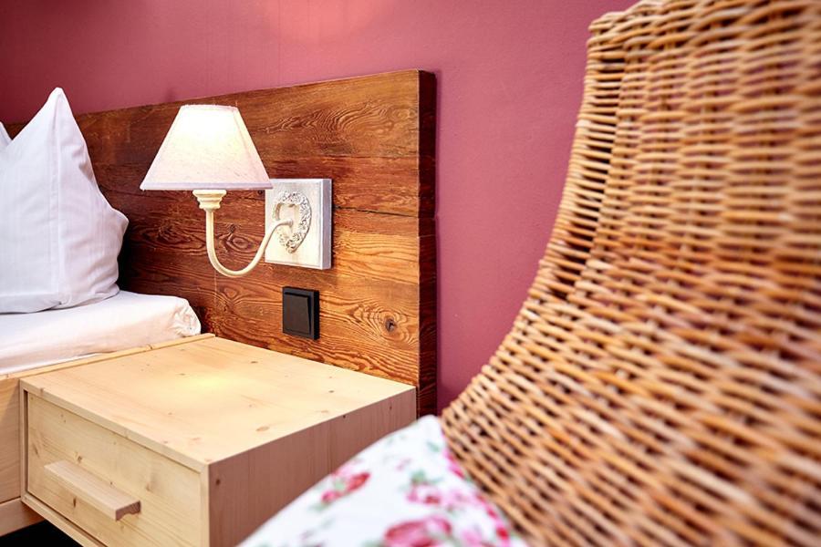 Rosenquarz Apartment Гармиш-Партенкирхен Екстериор снимка